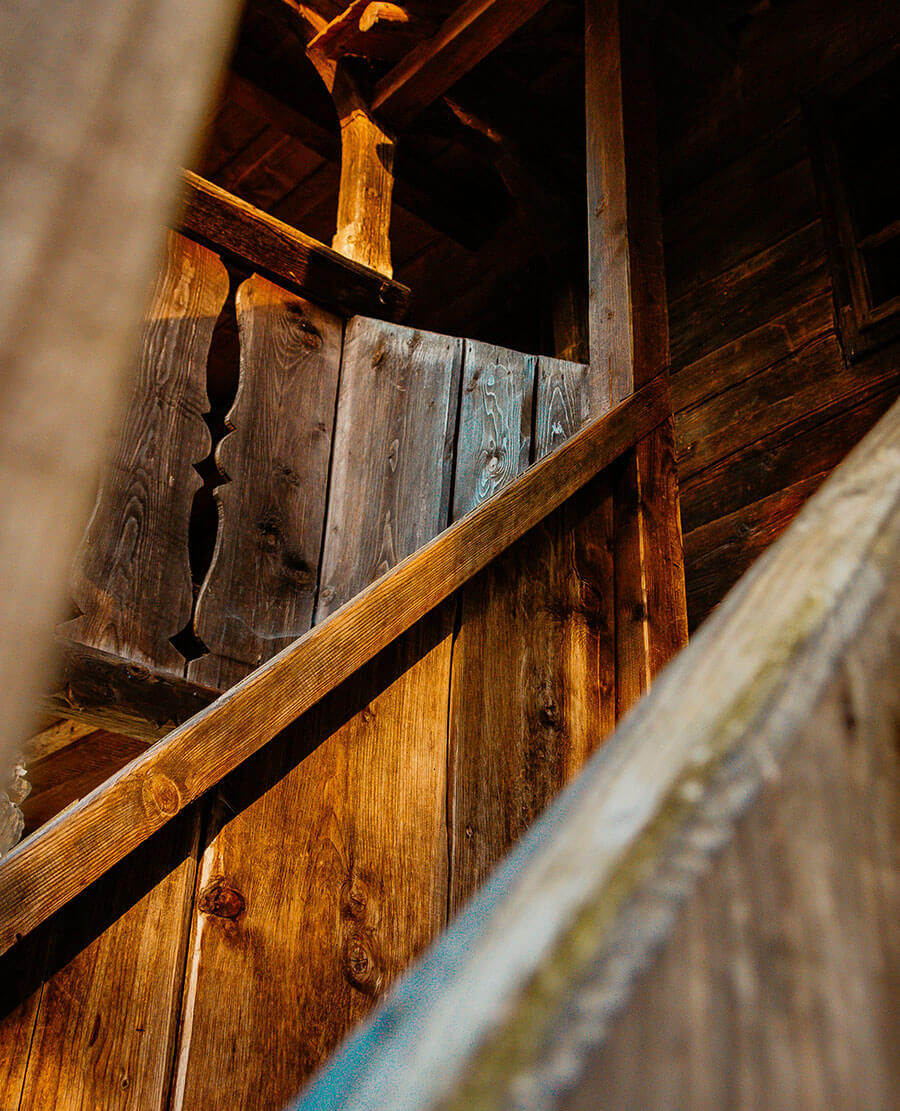Buchwieser Immobilien - Holzhaus - Treppe