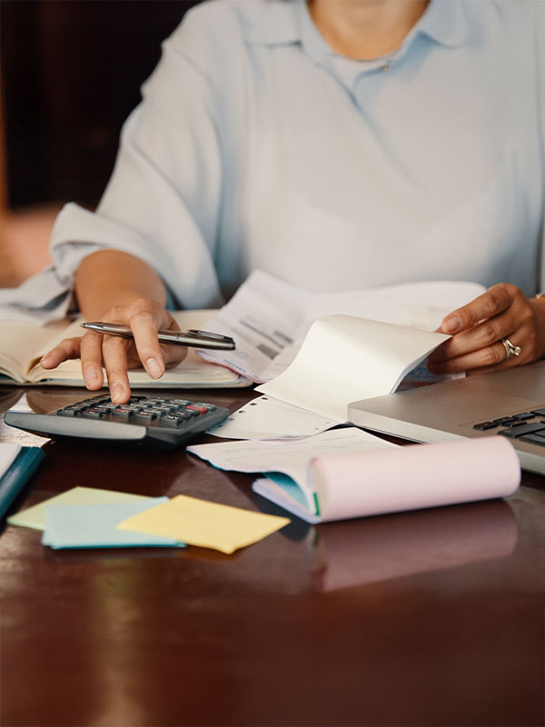 WEG-Jahresabrechnung und Steuererklärung: Fristen, Verwaltungspraxis und was Eigentümer, Vermieter und Käufer wissen sollten